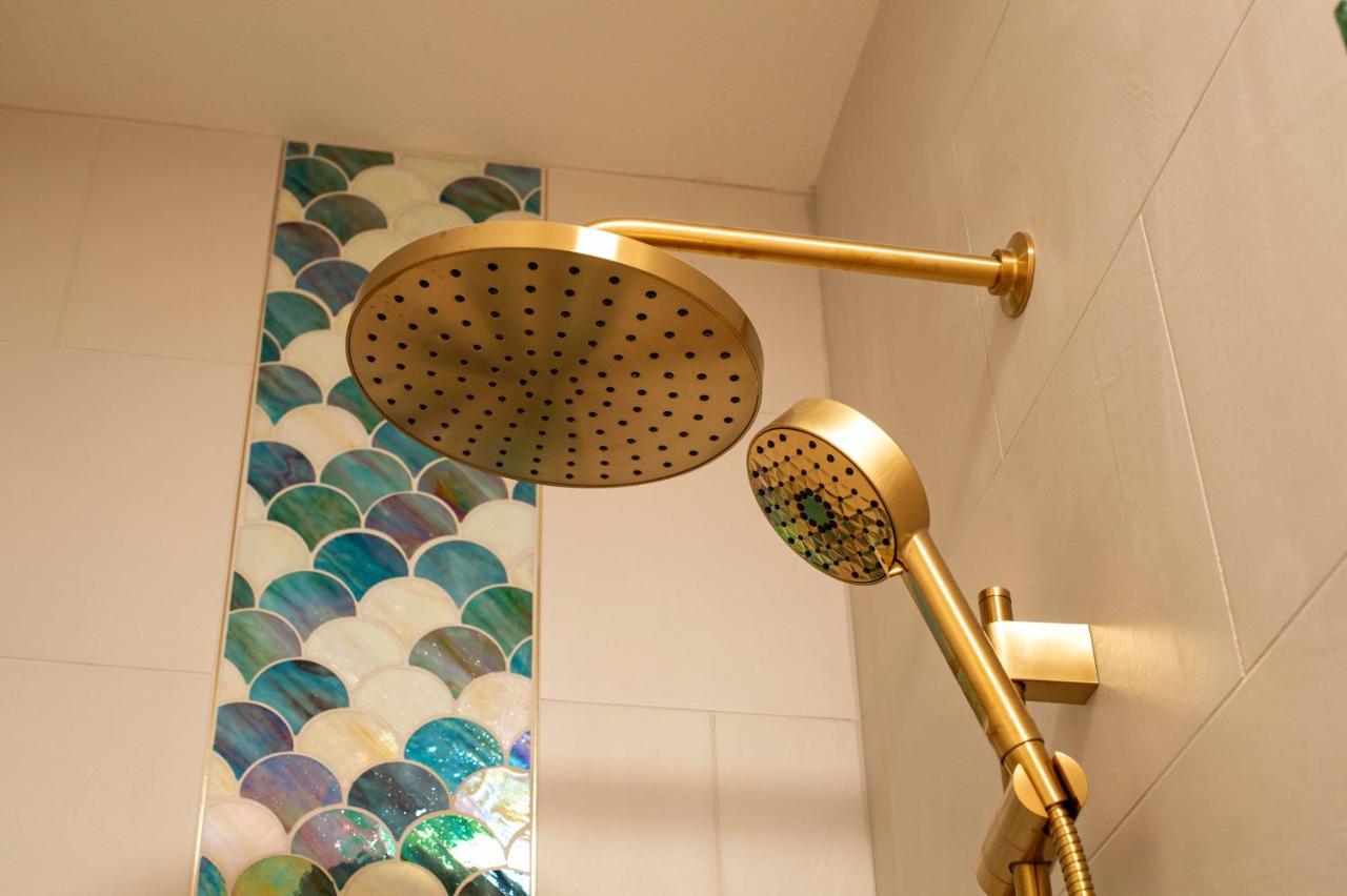 Pet Friendly Pacific Suites Two King Non-View