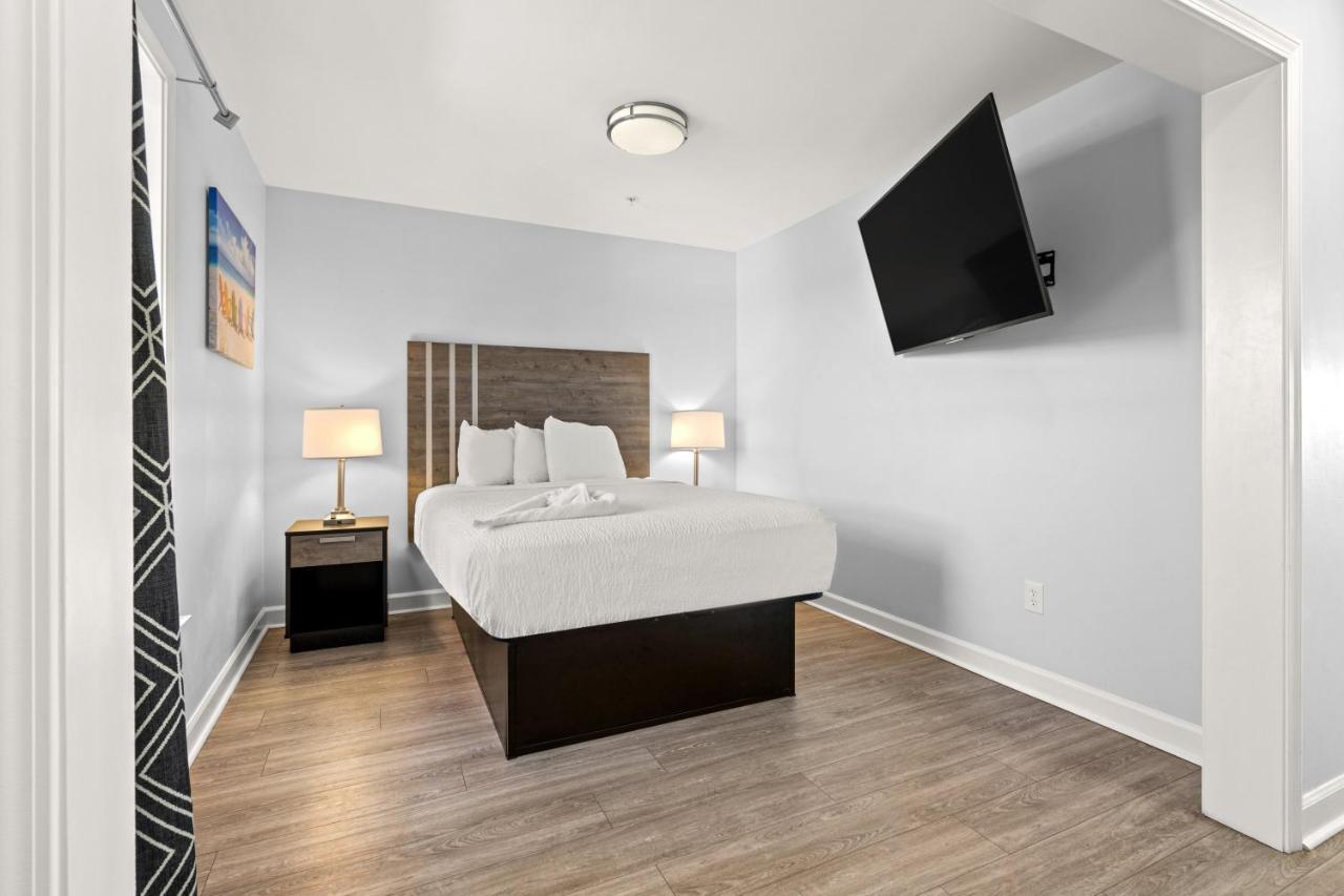 Two-Bedroom Apartment,1353289042:JPEG