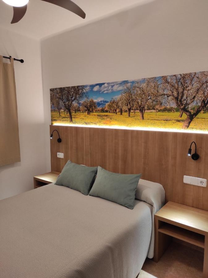 Double or Twin Room Private Bathroom