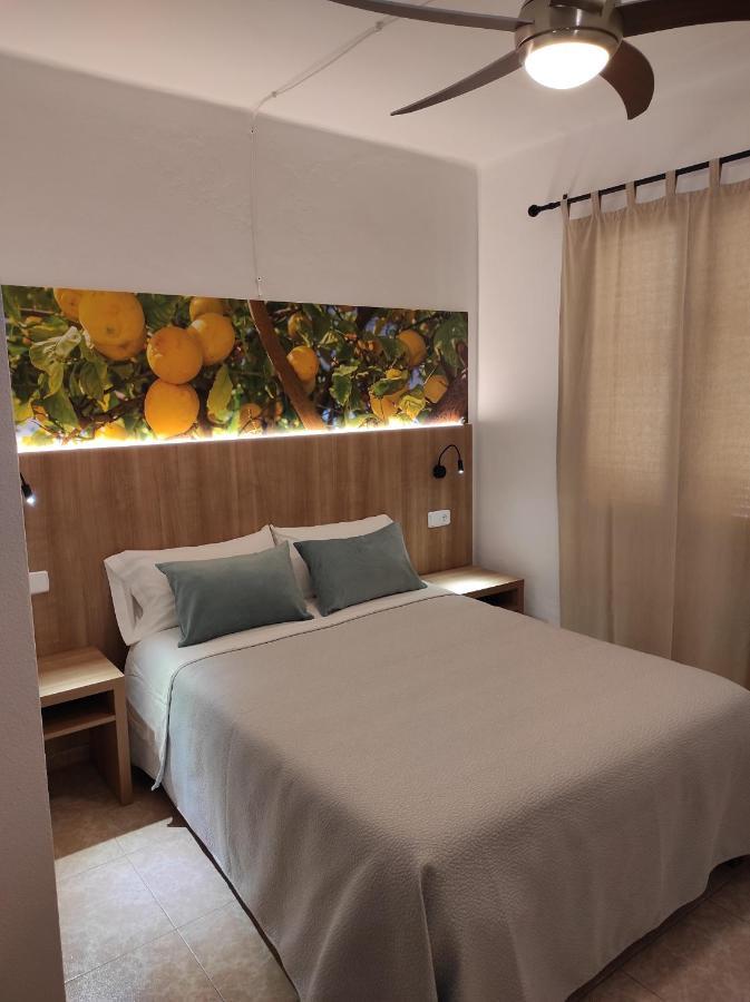 Double or Twin Room Private Bathroom