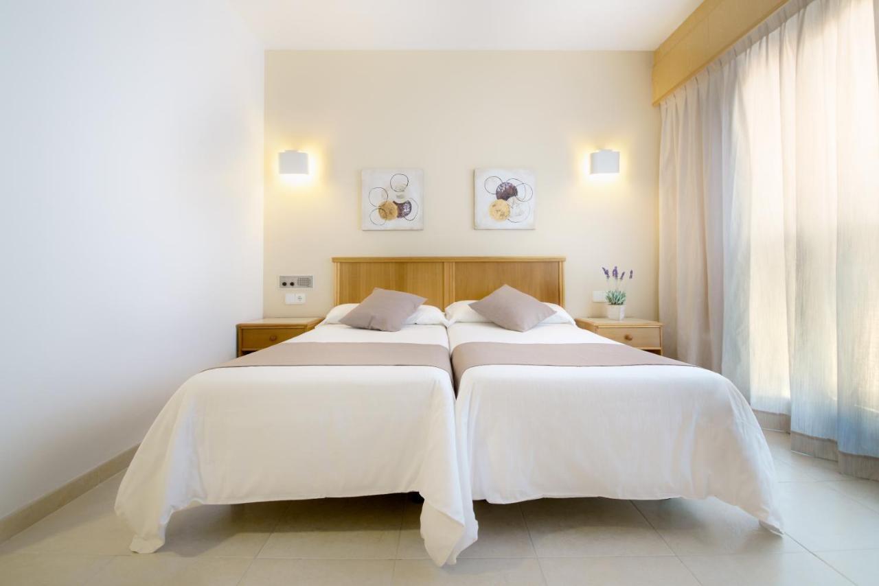 Double Room Terrace,1377144803:JPEG