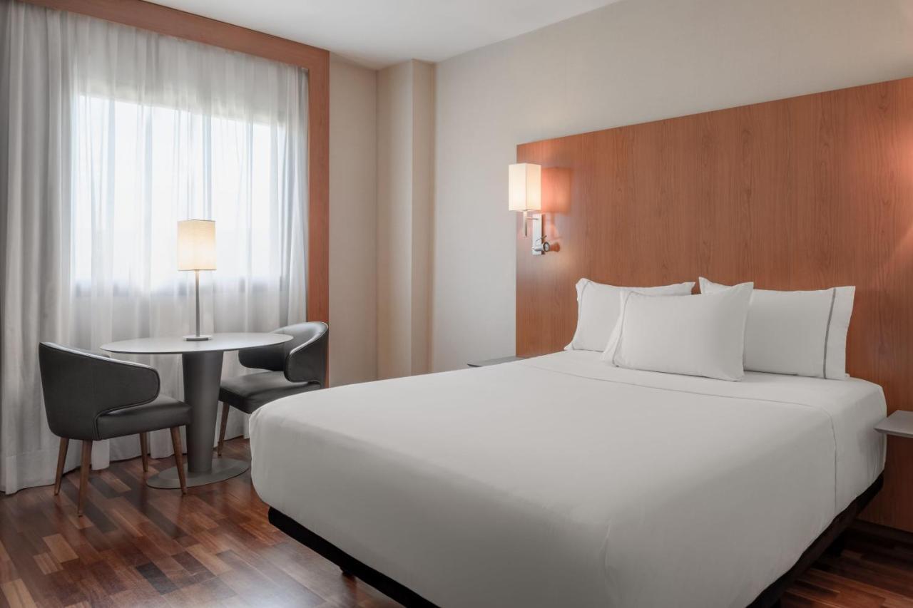 Standard Room Queen Guest room 1 Queen,1356352787:JPEG