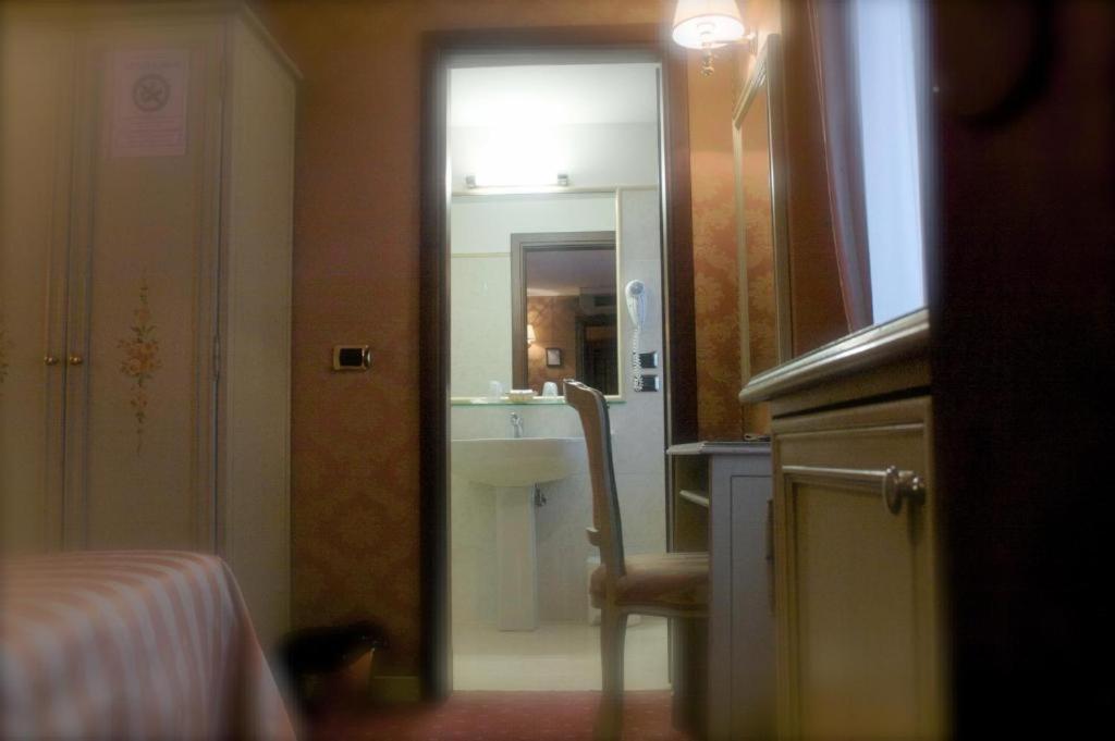 Small Double Room