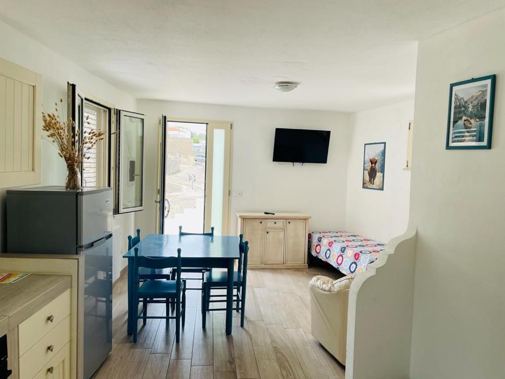 Family Room Terrace