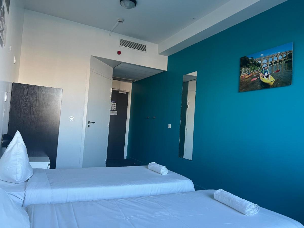 Twin Room,1580522957:JPEG