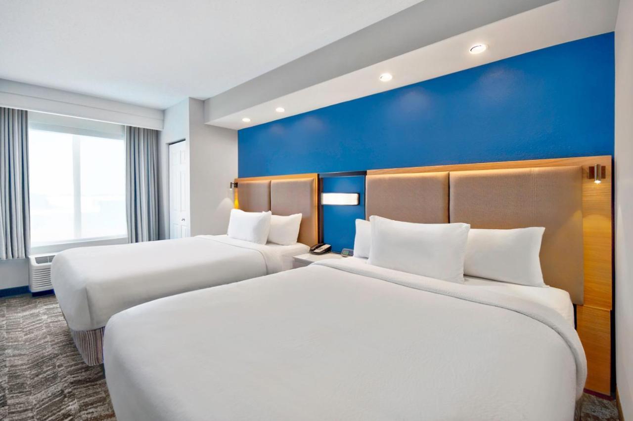Queen Suite Two Queen Beds Bathtub Sofa Bed Mobility Access or Hearing Accessible,1356336074:JPEG