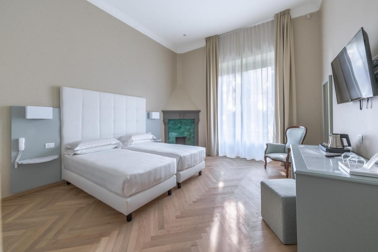 Superior Double or Twin Room Garden View