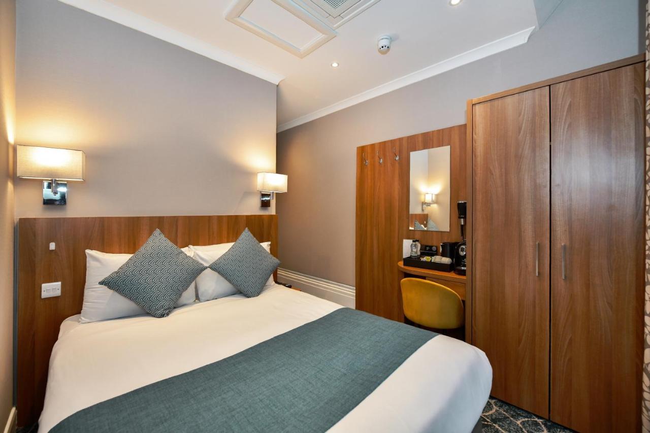 Deluxe Double Room,1356863864:JPEG