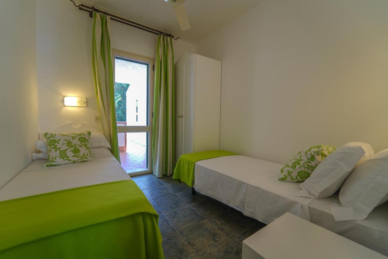 Standard Quadruple Room,1356866999:JPEG