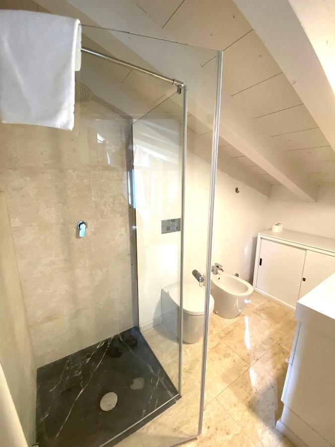 Queen Room,1354179713:JPEG