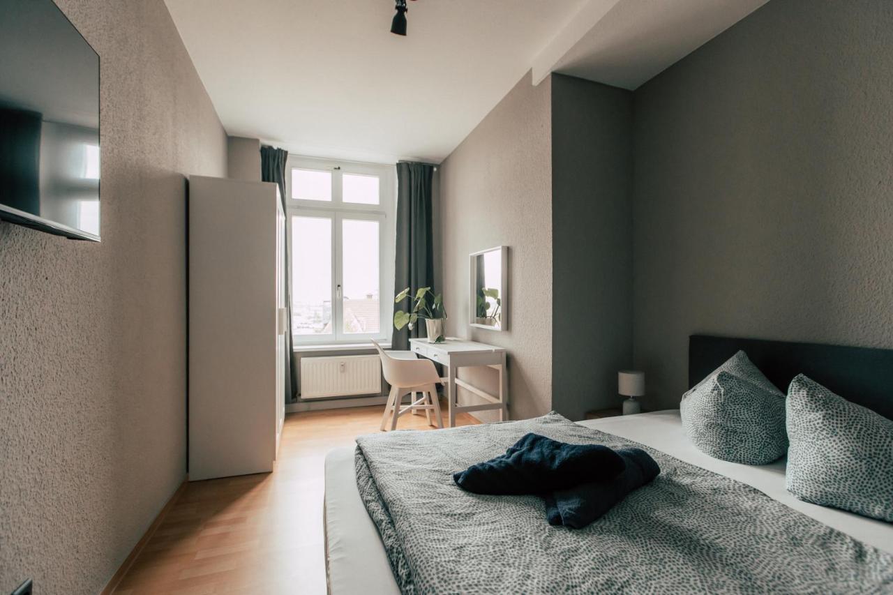 Two-Bedroom Apartment "Botanical" Kurt-Schumacher-Str 21