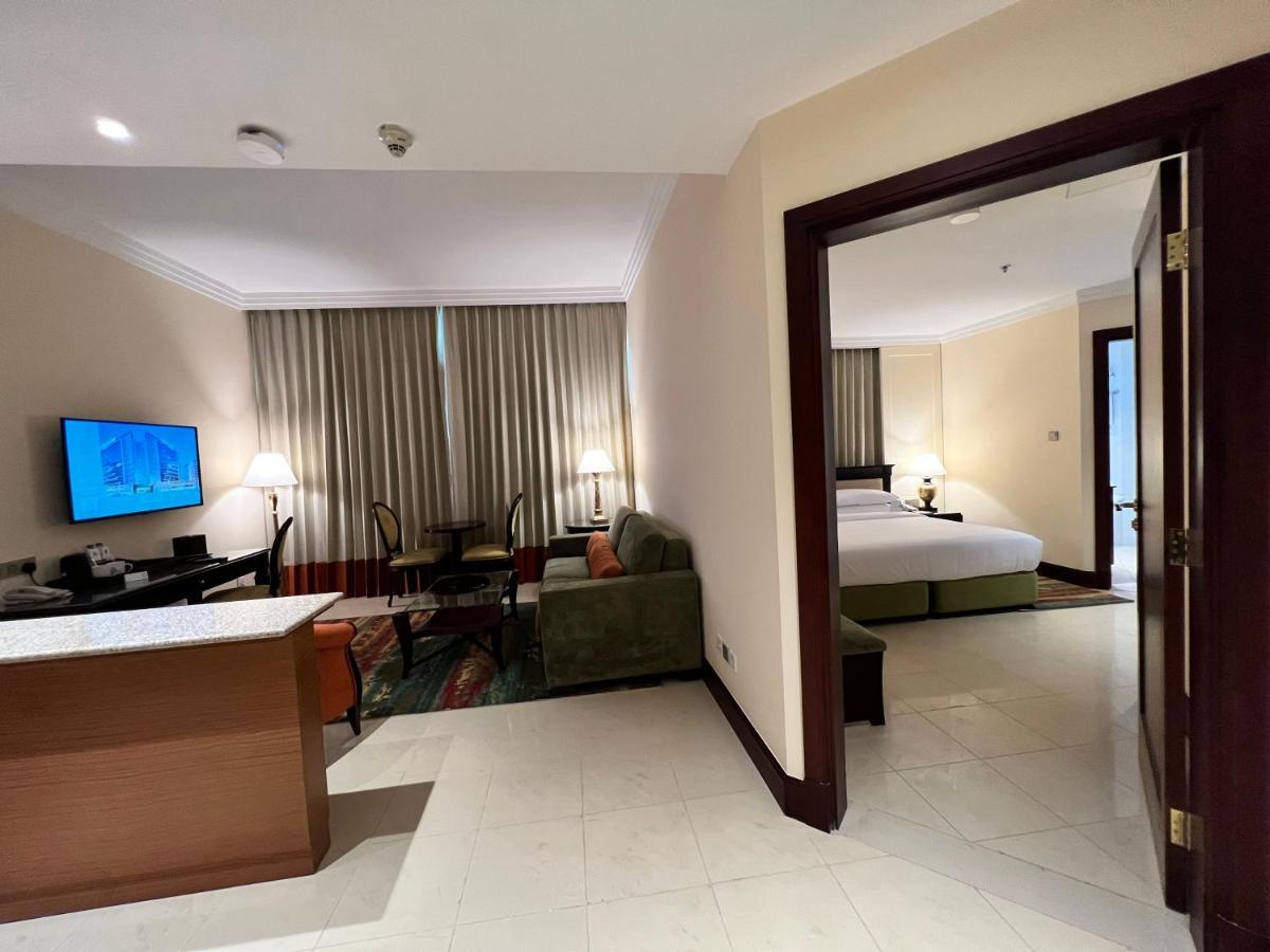 Executive One Bedroom Apartment-Twin Bed