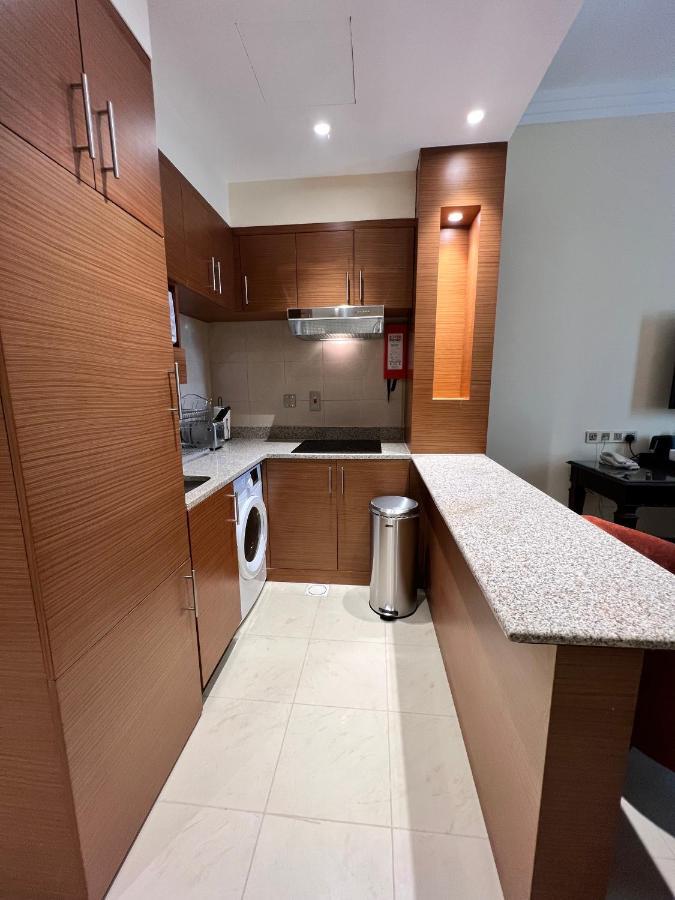 Executive One Bedroom Apartment-Twin Bed