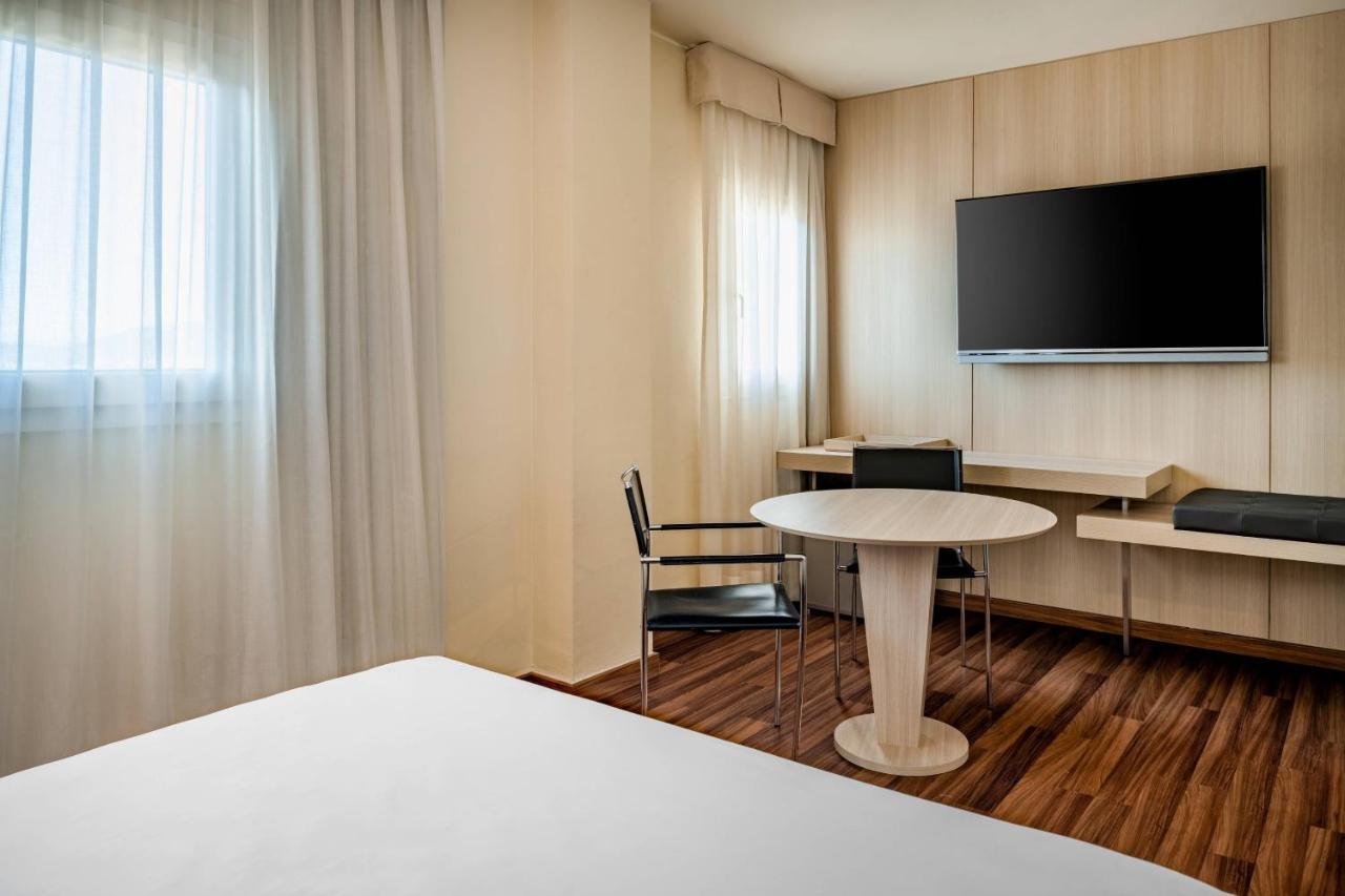 Double Room,1361334113:JPEG