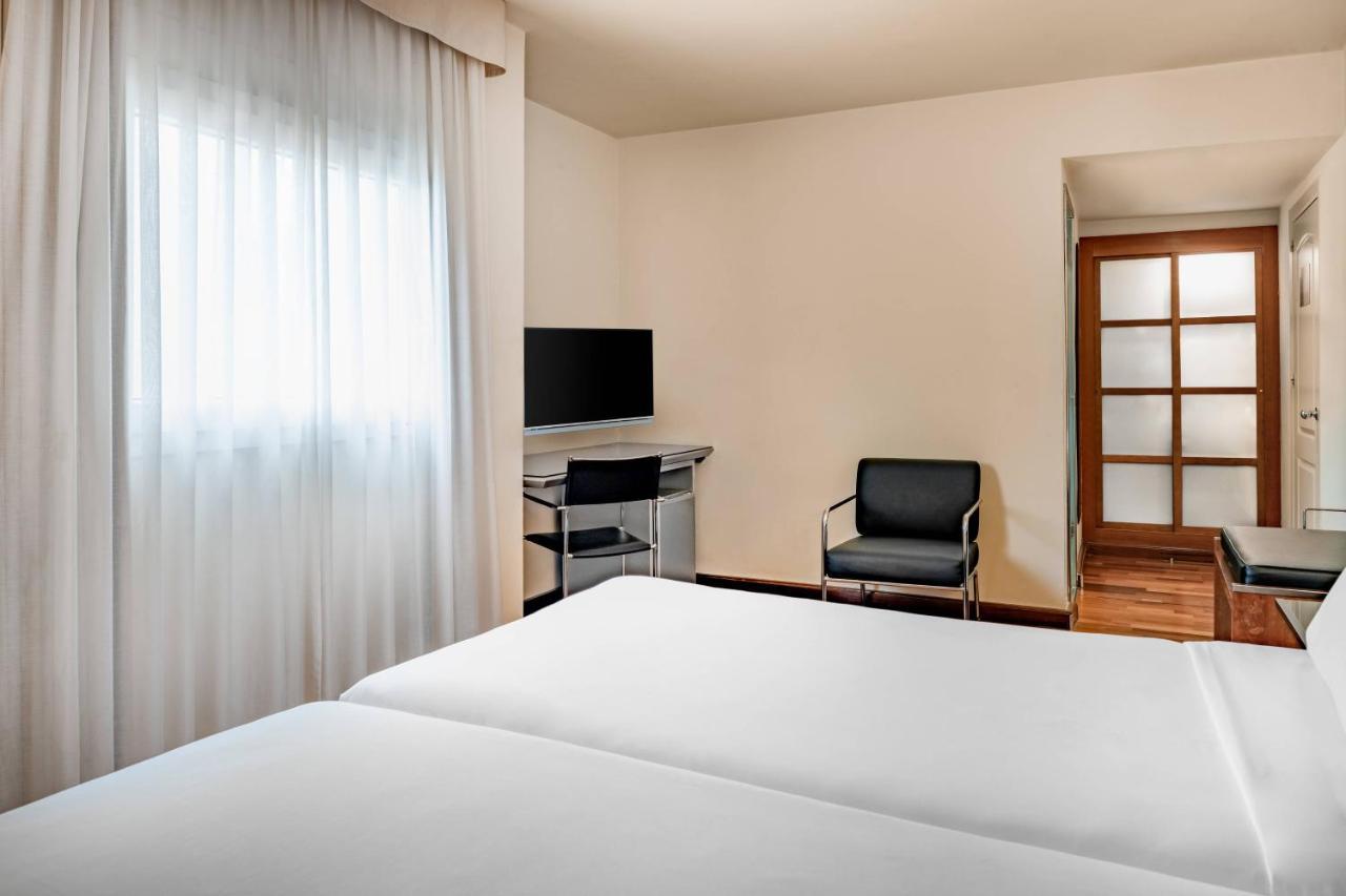 Twin Room City View