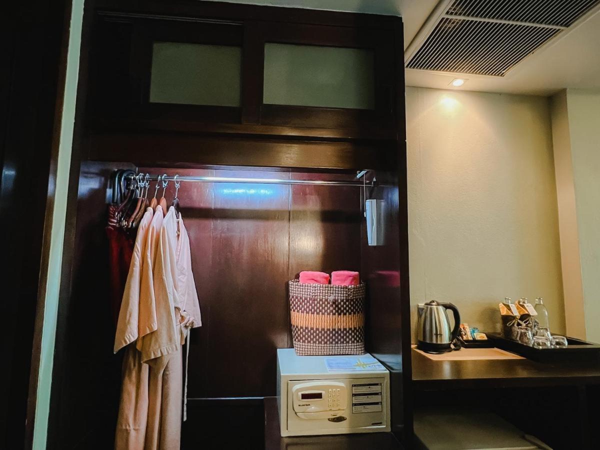 Deluxe Triple Room,1357598738:JPEG