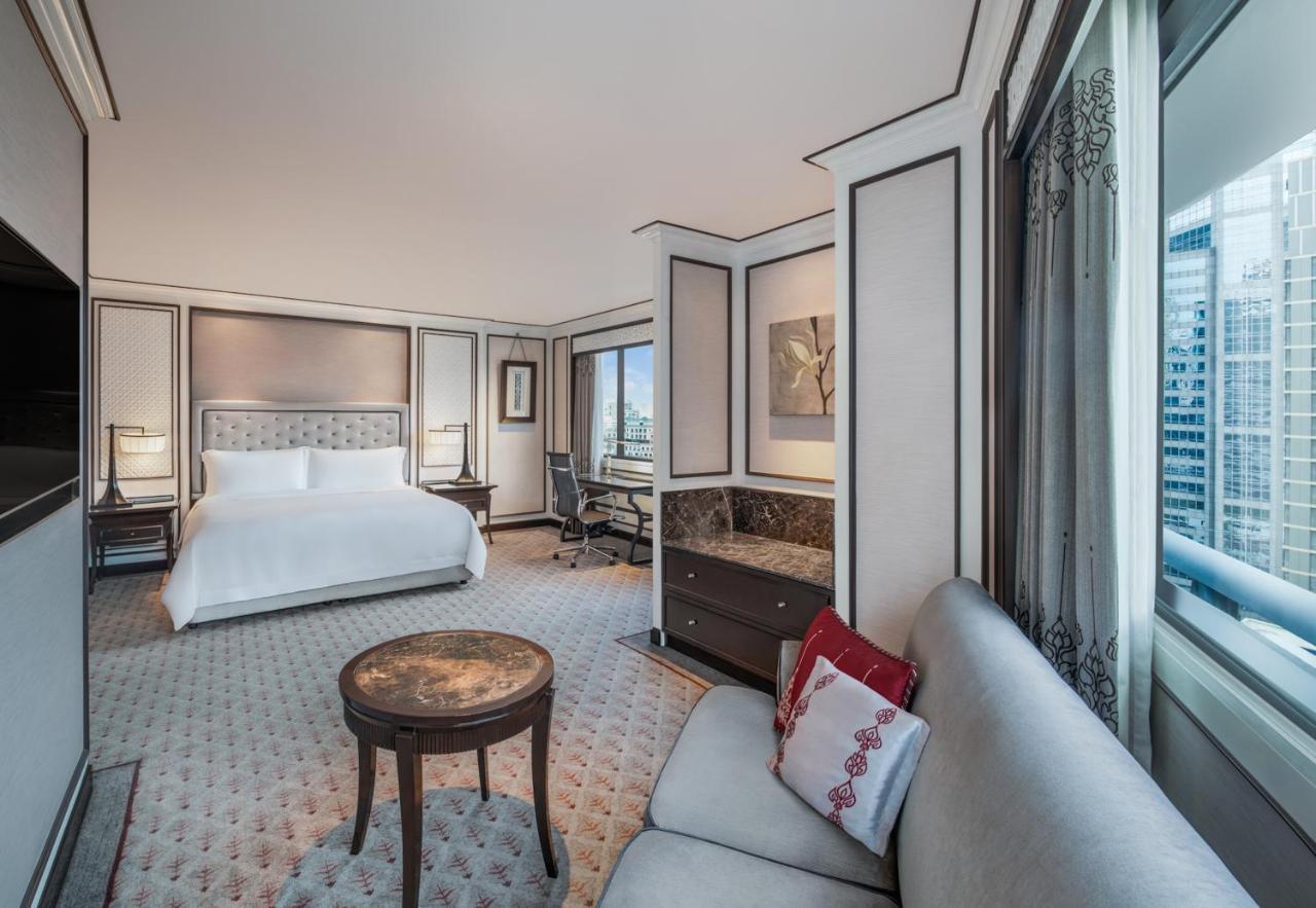 Athenee Prestige Guest room 1 King City view Corner room,1618829738:JPEG
