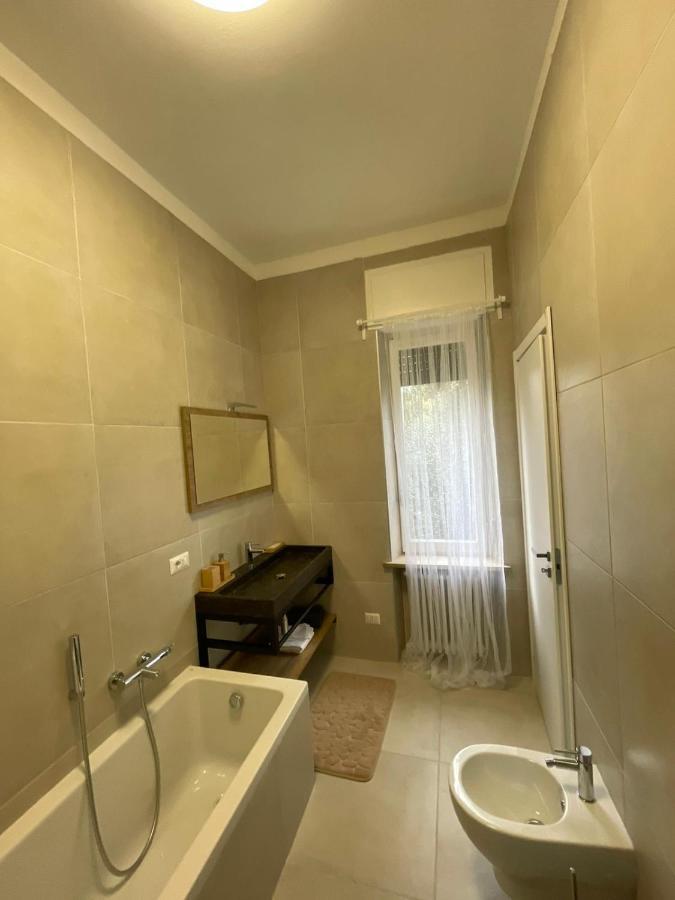 Large Double Room,1357631402:JPEG