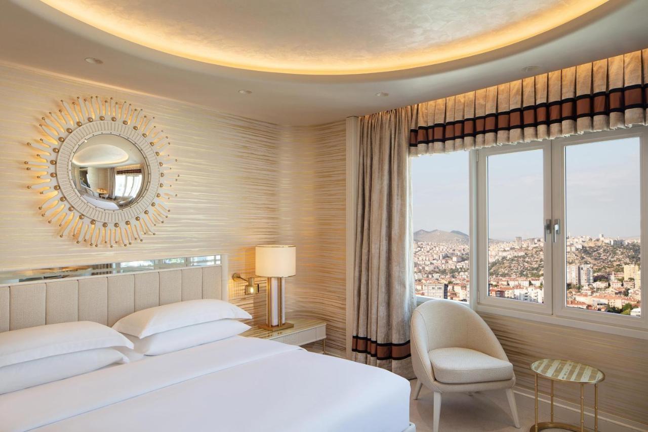 Premium King Room,1199833600:JPEG