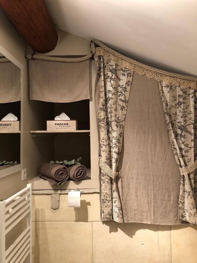 Chambre Double - Vue sur Piscine