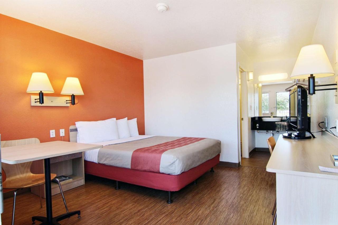 Double Room,1358024996:JPEG