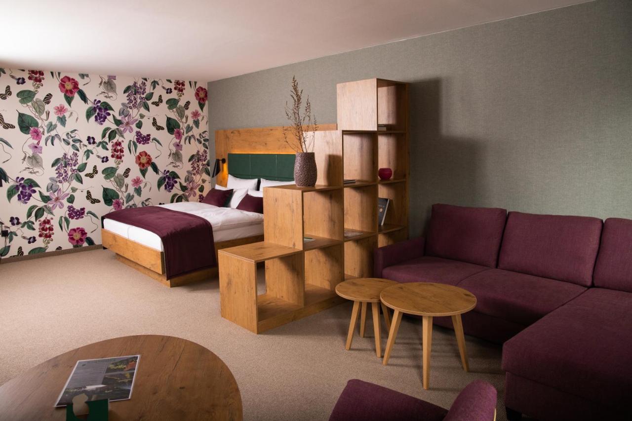 Deluxe Suite,1359406478:JPEG