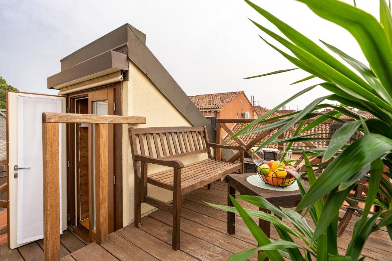 Two-Bedroom Apartment Split Level Terrace