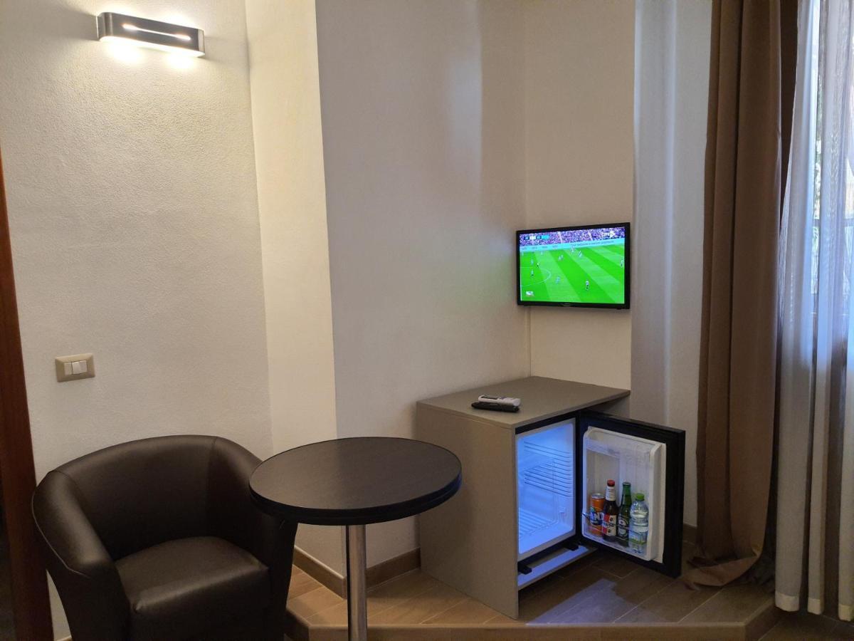 Deluxe Double or Twin Room City View