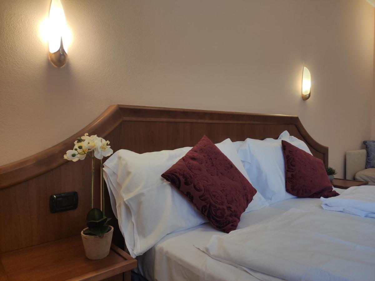 Deluxe Double Room Balcony