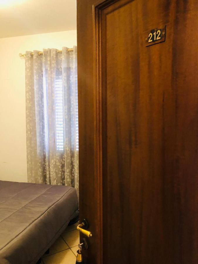 Single Room,1361279789:JPEG