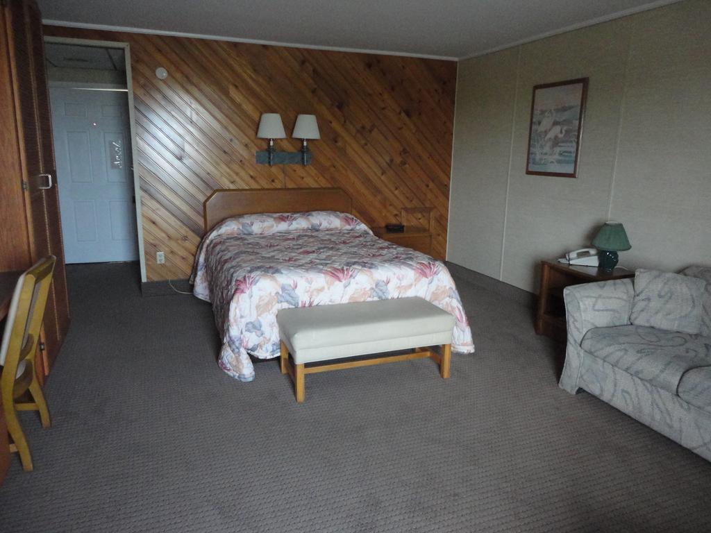 Queen Room Balcony