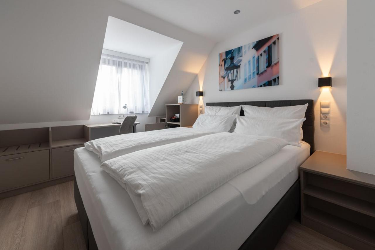 Budget Double Room,1362216731:JPEG