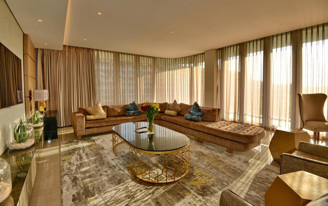 Rockstar Penthouse Private pool Gym Hot Tub 4 Bedrooms,1362457379:JPEG