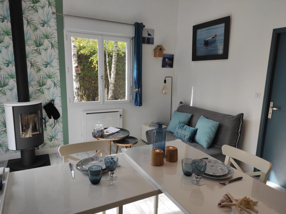 Double Room,1766257397:JPEG