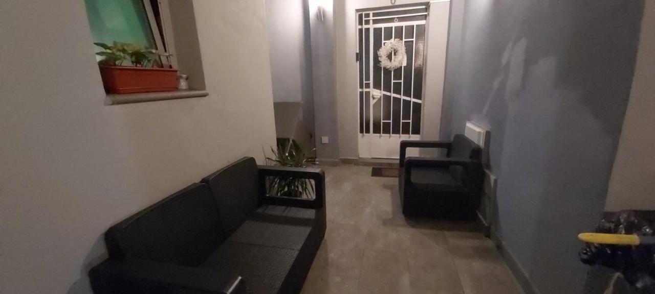Apartment Split Level