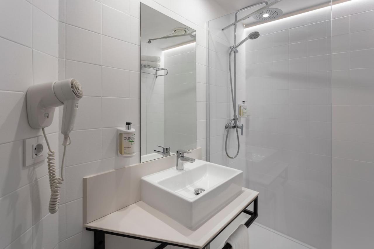 Superior Double Room,1618267277:JPEG