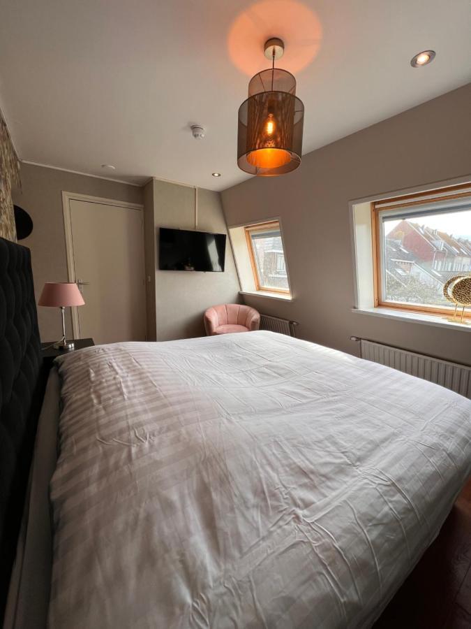 Deluxe Double Room,1363916858:JPEG