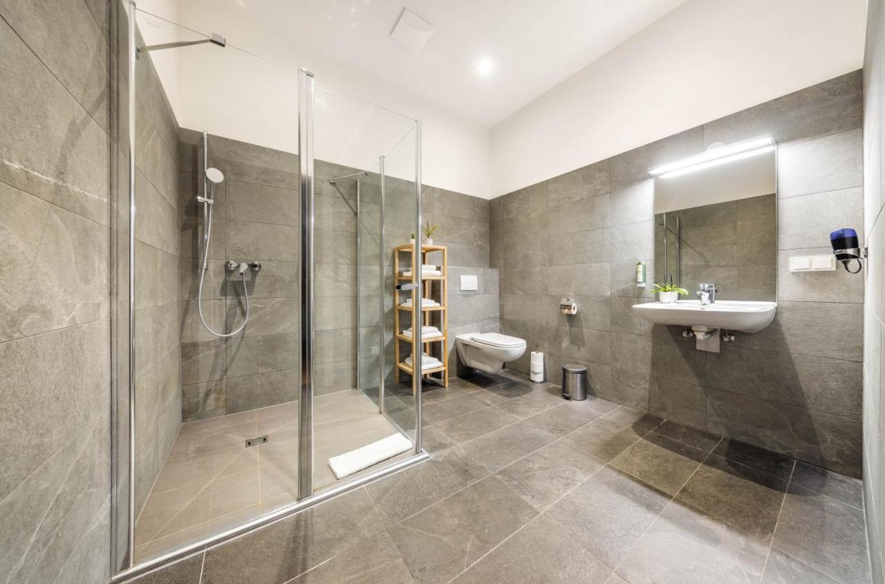 2-Bedroom Suite