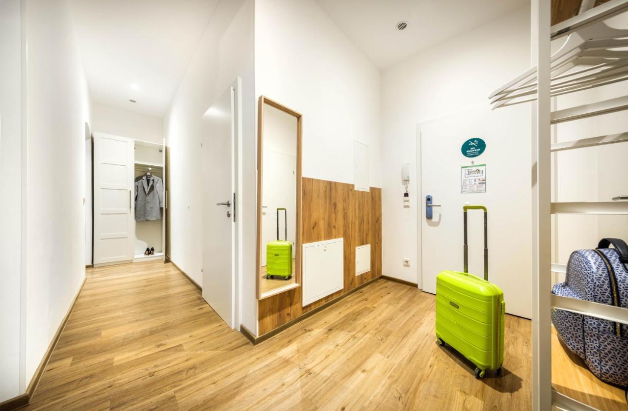 2-Bedroom Suite