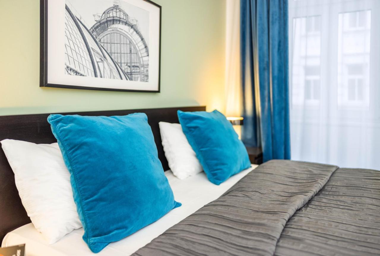 2-Bedroom Suite