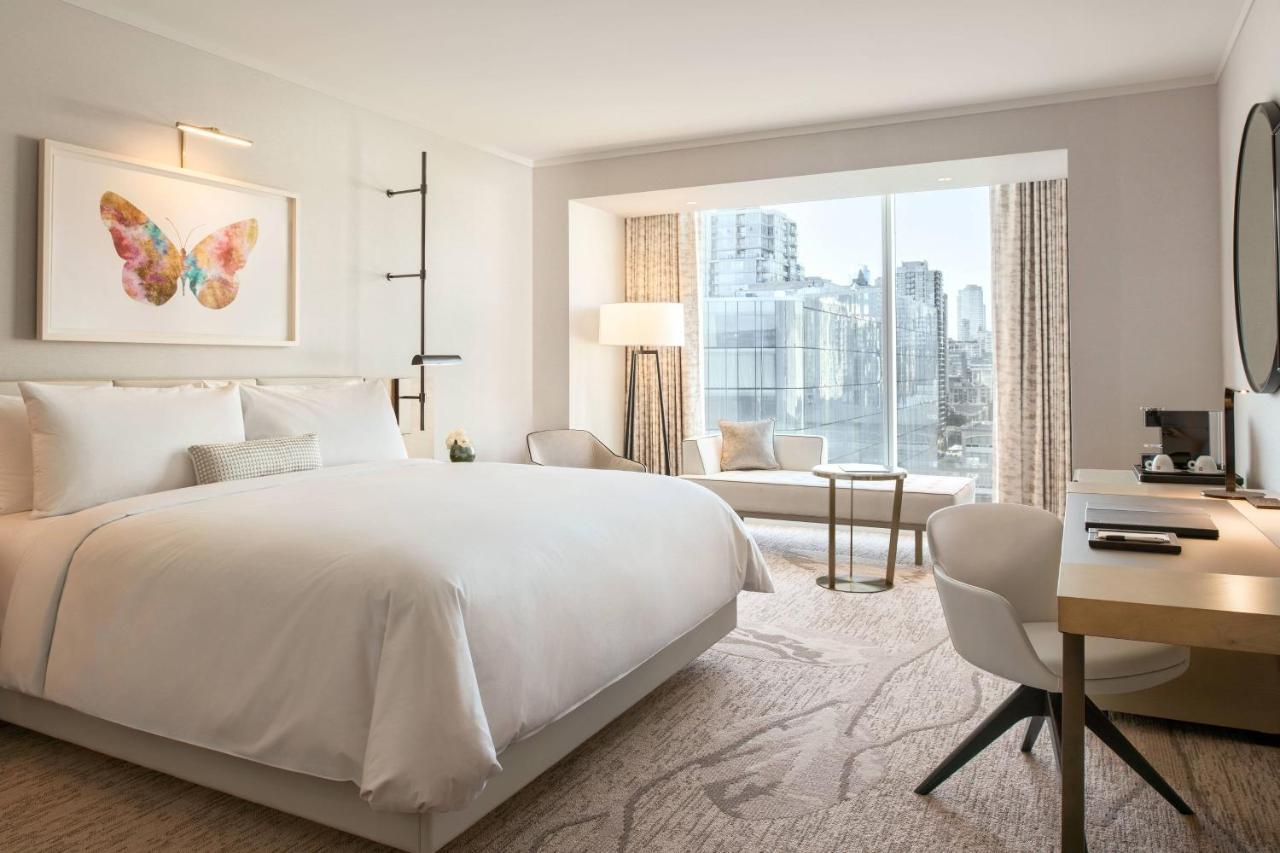Executive Lounge Access King Guest Room
