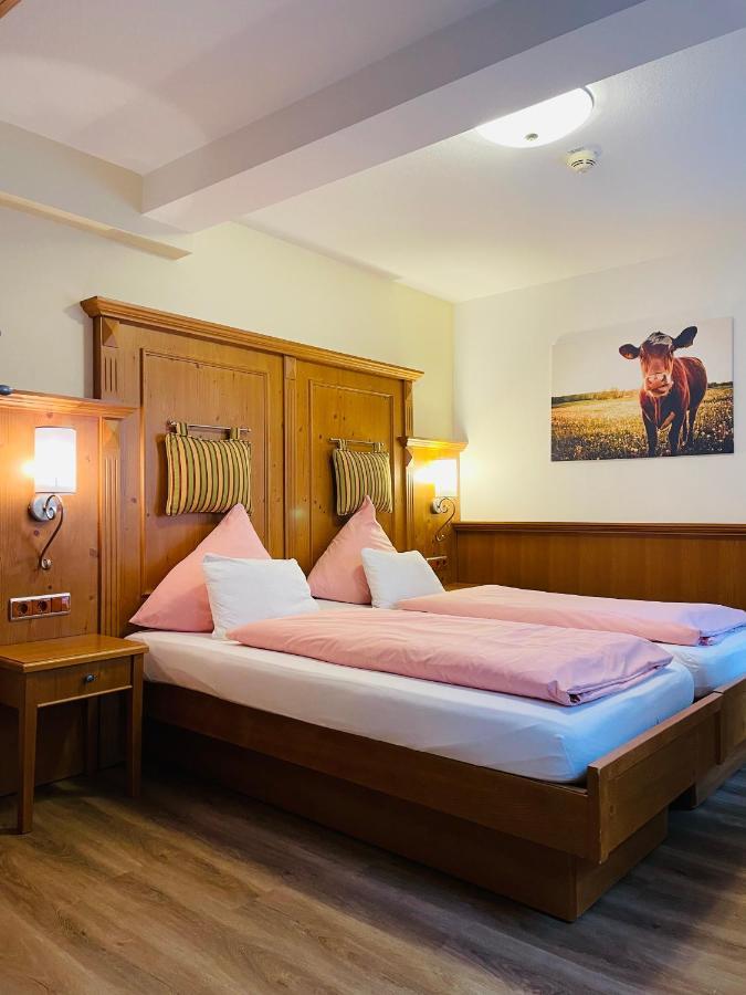 Standard Double Room,1365047438:JPEG