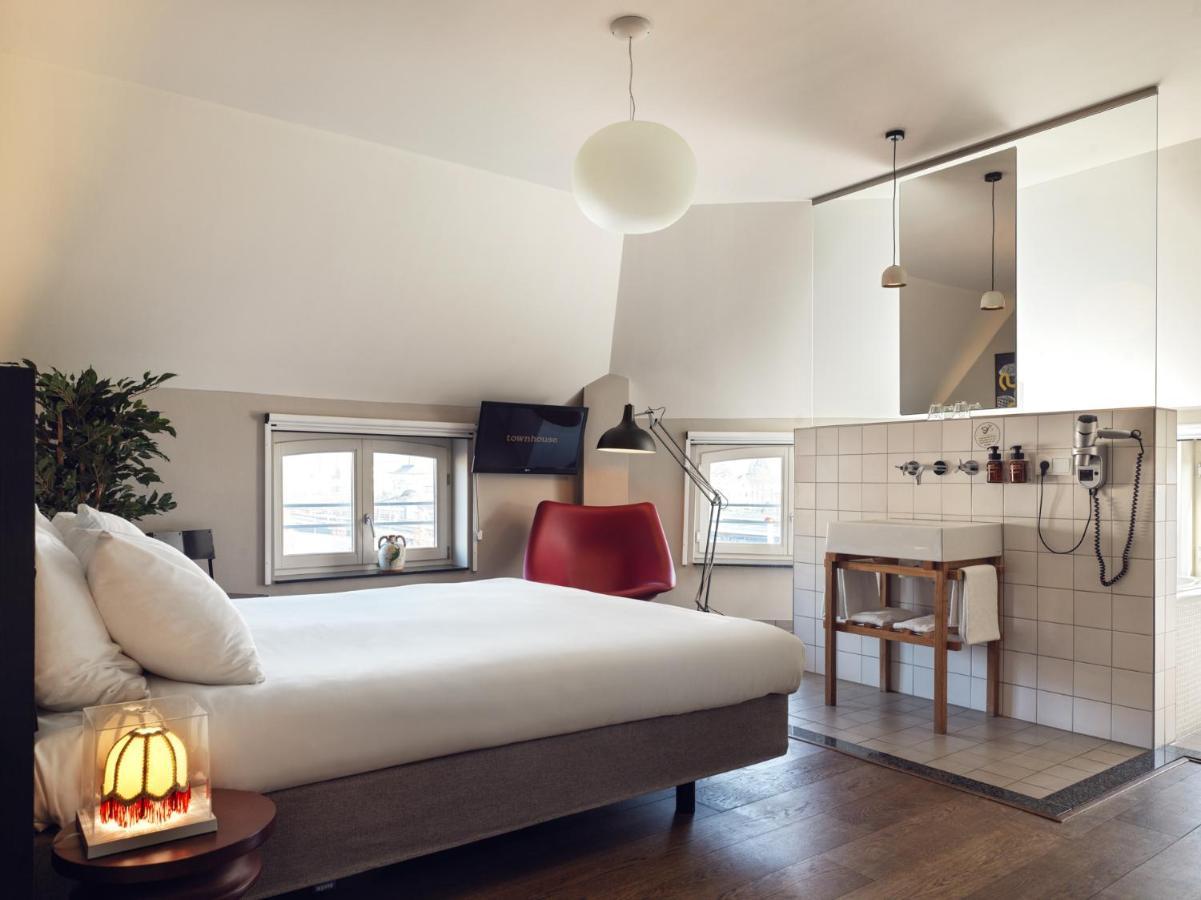 Extra Large Double Room