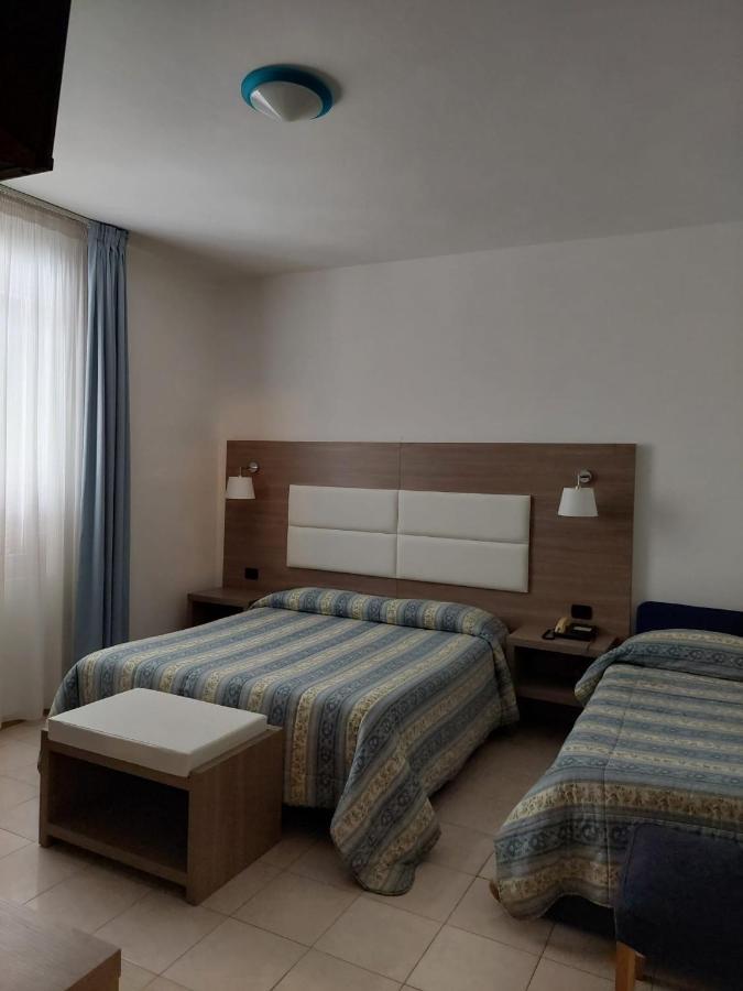 Triple Room,1365355187:JPEG