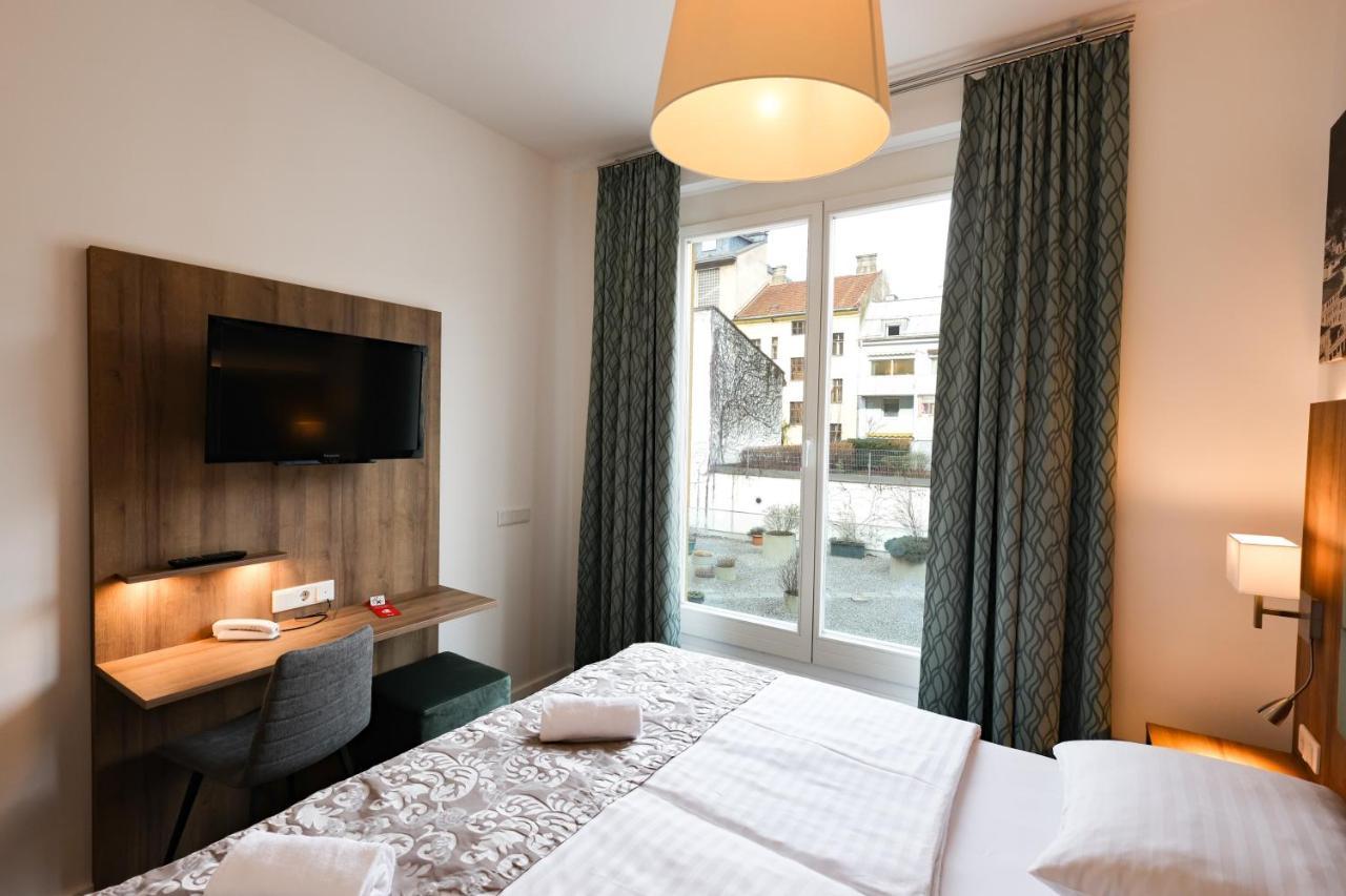 Double Room Plus with Garden View,1562927869:JPEG