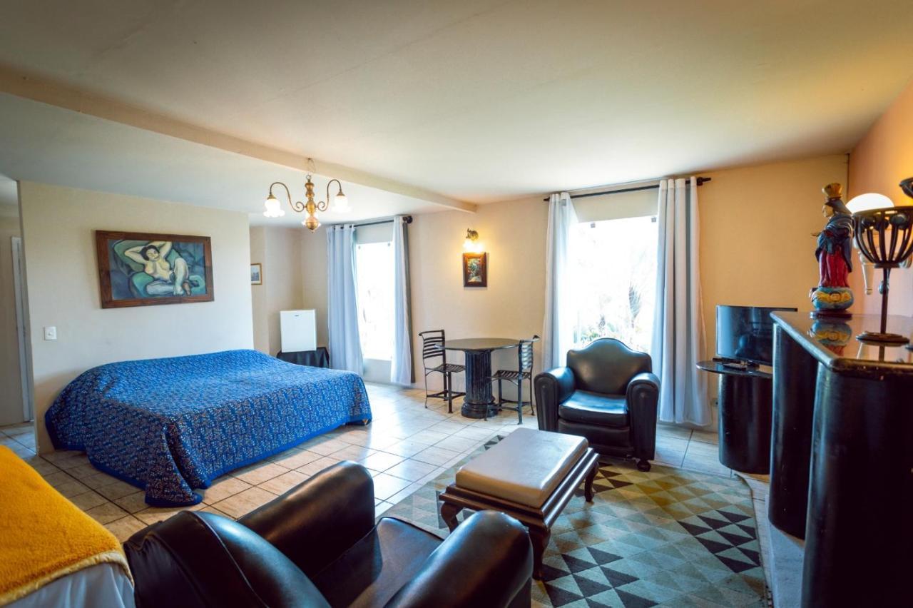 Presidential Suite,1365570698:JPEG