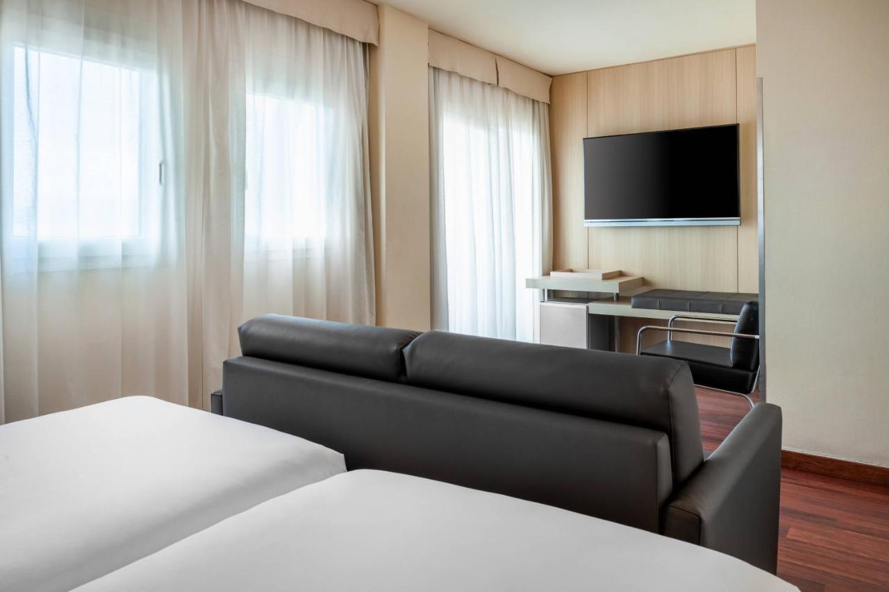 Twin Room City View
