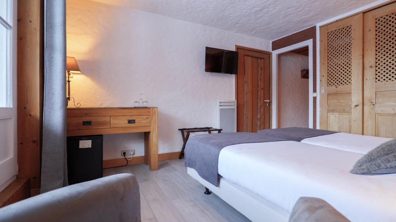 Superior Twin Room Mont-Blanc View