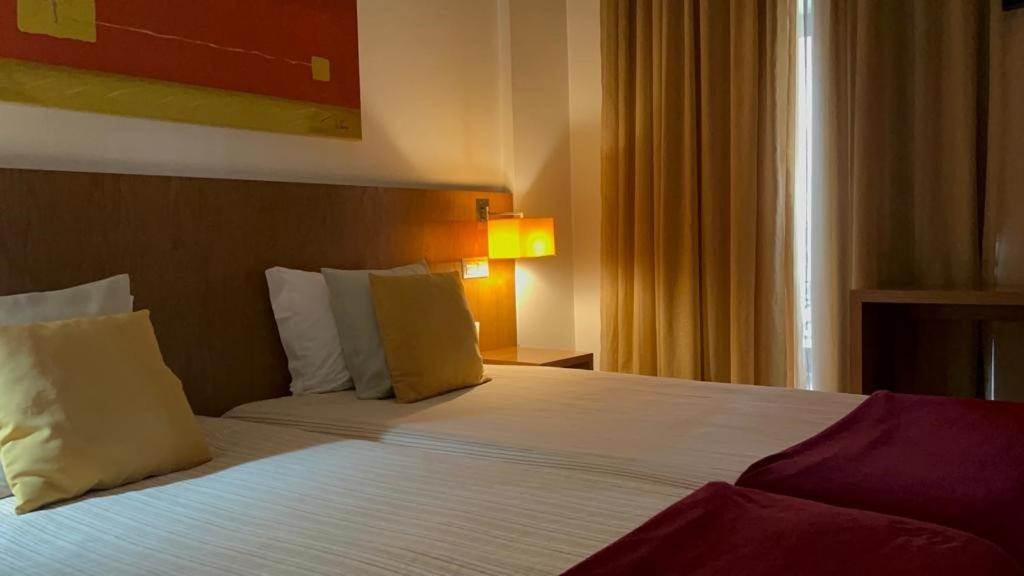 Economy Twin Room,1366346051:JPEG