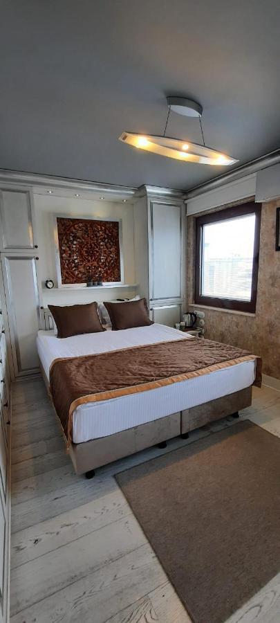 Deluxe Double Room,1652752751:JPEG